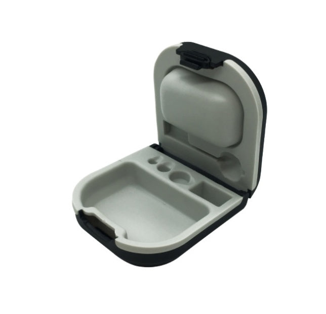 Hearing aid carrying case